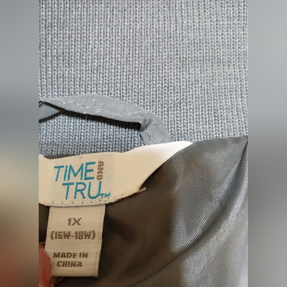 Like New Women's 1X Gray Bibbed Polyfill Coat Hooded Insulated Outdoor Winter - Picture 6 of 7